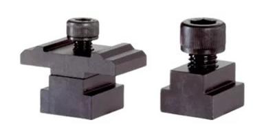 Adapter till krysskilspännare för spännlist